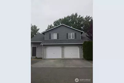 2306 E Division Street #B, Mount Vernon, WA 98274 - Photo 2