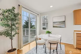 13017 NE 182nd Pl, Bothell, WA 98011 - Photo 10