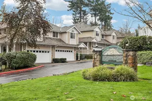 13017 NE 182nd Pl, Bothell, WA 98011 - Photo 2