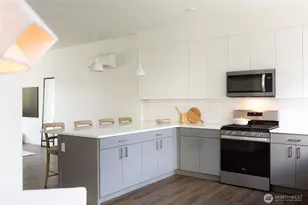 32731 Madrona Ave SE, Black Diamond, WA 98010 - Photo 14