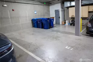 1114 Lakeview Blvd E, Seattle, WA 98102 - Photo 26