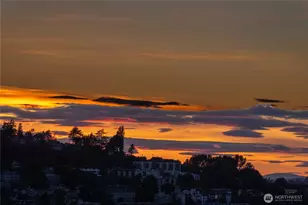 1114 Lakeview Blvd E, Seattle, WA 98102 - Photo 32