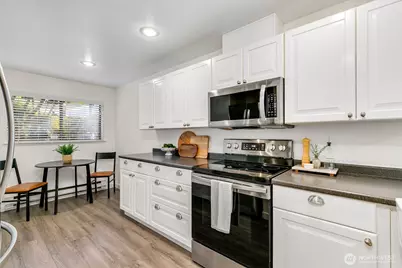 2630 S 226th Street #C101, Seattle, WA 98198 - Photo 10