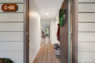 2630 S 226th St, Seattle, WA 98198 - Photo 4