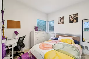 9302 Sturtevant Ave S, Seattle, WA 98118 - Photo 20