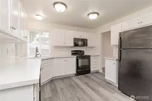 18327 39th Ave Ct E, Tacoma, WA 98446 - Photo 8