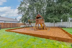 18327 39th Ave Ct E, Tacoma, WA 98446 - Photo 30