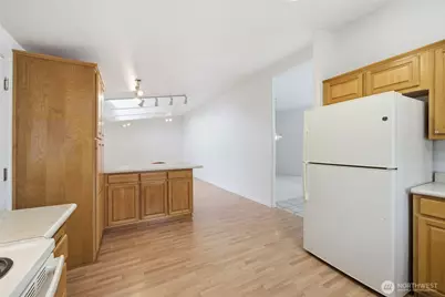 22309 SE 243rd Street #136, Maple Valley, WA 98038 - Photo 12