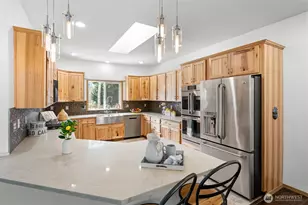 15840 Lawrence Lake Rd SE, Yelm, WA 98597 - Photo 14