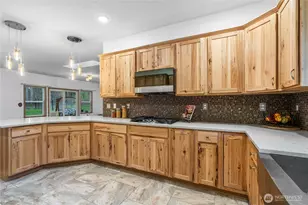 15840 Lawrence Lake Rd SE, Yelm, WA 98597 - Photo 12