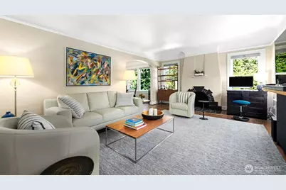 4915 Linden Avenue N #1, Seattle, WA 98103 - Photo 4