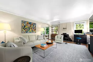 4915 Linden Ave N, Seattle, WA 98103 - Photo 4