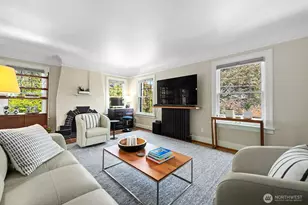 4915 Linden Ave N, Seattle, WA 98103 - Photo 6