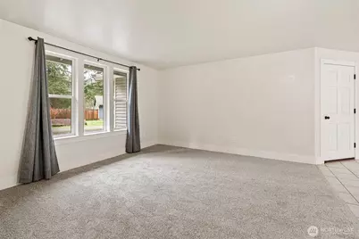 13711 98th Avenue Ct NW, Gig Harbor, WA 98329 - Photo 4