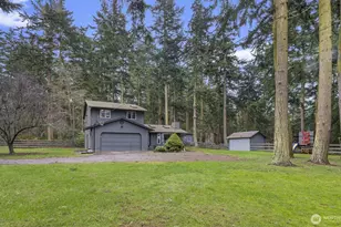 1991 Karen Rd, Oak Harbor, WA 98277 - Photo 2