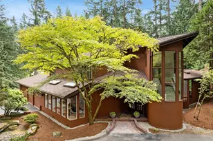 5004 134th Pl NE, Bellevue, WA 98005 - Photo 1