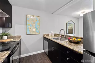 9806 28th Ave SW, Seattle, WA 98126 - Photo 8