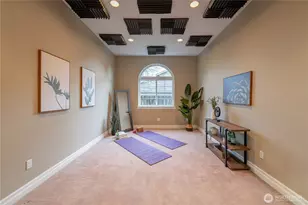 19837 47th Ave NE, Lake Forest Park, WA 98155 - Photo 18