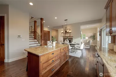 19837 47th Avenue NE, Lake Forest Park, WA 98155 - Photo 12