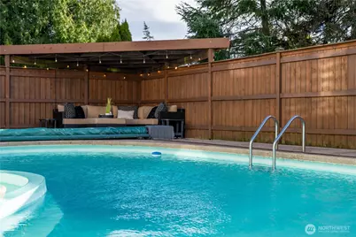 19837 47th Avenue NE, Lake Forest Park, WA 98155 - Photo 36