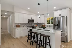 336 NE 175th St, Shoreline, WA 98155 - Photo 2