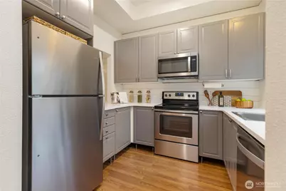 20901 Cypress Way #16, Lynnwood, WA 98036 - Photo 10