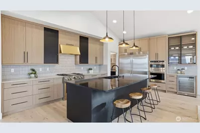 1015 N 35th Street, Renton, WA 98056 - Photo 10