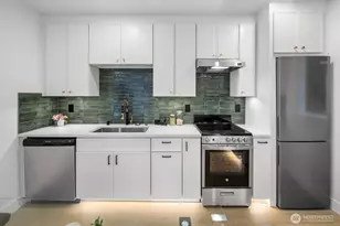 6012 B 35th Ave NE, Seattle, WA 98115 - Photo 6