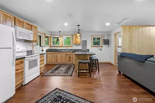 19823 Canyon Dr, Granite Falls, WA 98252 - Photo 6