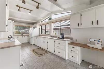 11436 SE 208th St #45, Kent, WA 98031 - Photo 10