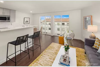 3318 30th Avenue SW #A502, Seattle, WA 98126 - Photo 2