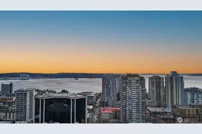 2510 6th Avenue #2504, Seattle, WA 98121 - Photo 10