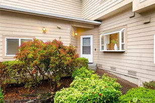 20901 Cypress Way, Lynnwood, WA 98036 - Photo 4