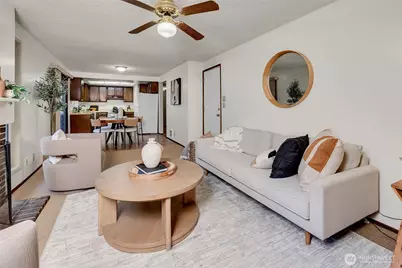 16345 Fremont Place N, Shoreline, WA 98133 - Photo 18