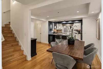 1416 6th Avenue N, Seattle, WA 98109 - Photo 12