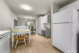 1439 NW 202nd Ln, Shoreline, WA 98177 - Photo 12