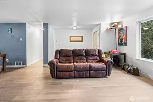 4512 244th St Ct E, Spanaway, WA 98387 - Photo 6