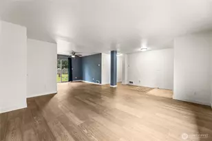 4512 244th St Ct E, Spanaway, WA 98387 - Photo 4