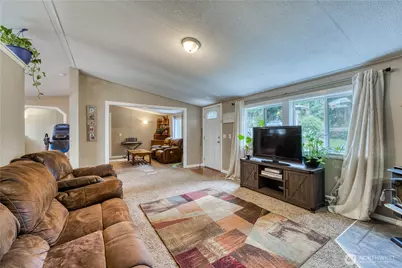 21503 Howard Avenue NE, Kingston, WA 98346 - Photo 8