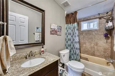 21503 Howard Avenue NE, Kingston, WA 98346 - Photo 20