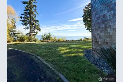 31710 Sunrise Beach Court NE, Kingston, WA 98346 - Photo 4