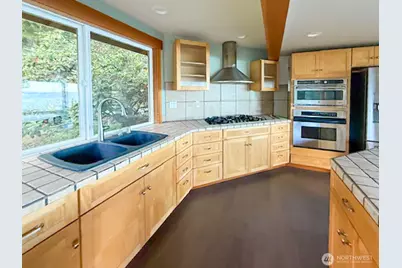 31710 Sunrise Beach Court NE, Kingston, WA 98346 - Photo 16