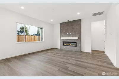 327 Crested Butte Boulevard #49, Mount Vernon, WA 98273 - Photo 6