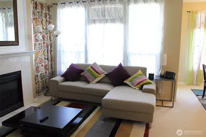 5246 237th Terrace SE, Issaquah, WA 98029 - Photo 4