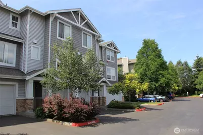 5246 237th Terrace SE, Issaquah, WA 98029 - Photo 2