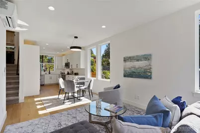 9015 14th Avenue SW, Seattle, WA 98106 - Photo 18