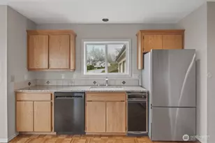 126 Cormorant Dr, Steilacoom, WA 98388 - Photo 18