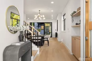 3832 32nd Ave W, Seattle, WA 98199 - Photo 2