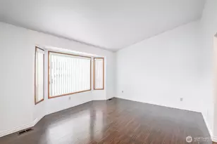 1211 SW 346th St, Federal Way, WA 98023 - Photo 8