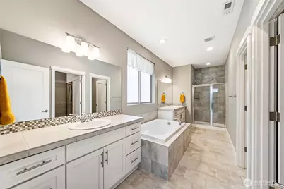 19010 133rd Street Ct E, Bonney Lake, WA 98391 - Photo 16